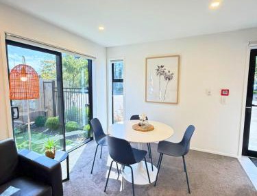 Central 2 Bedroom Townhouse with Private Yard