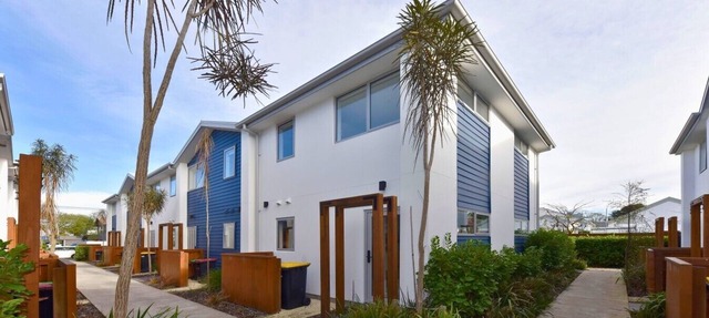Central 2BR City Stay on Armagh Street