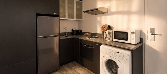 Central Apt | Walk Te Pae + Parking
