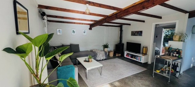 Charming beach Cottage