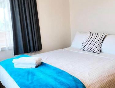 Comfortable Double Bedroom near Christchurch Airport