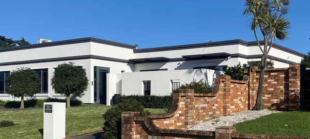 Contemporary Retreat