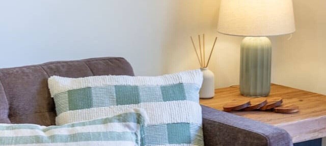 Contemporary Townhouse | Near CBD + Gated Parking