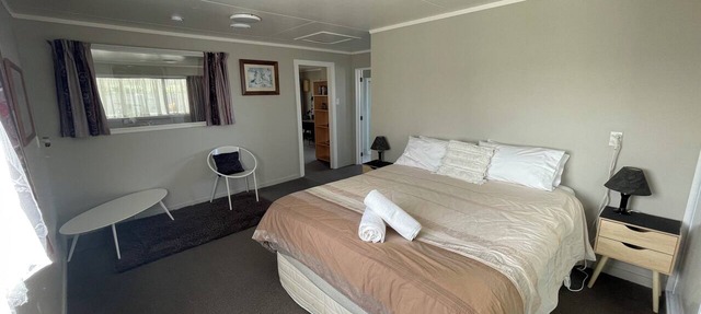 Cosy, Quite & Close to Town. Pet Friendly