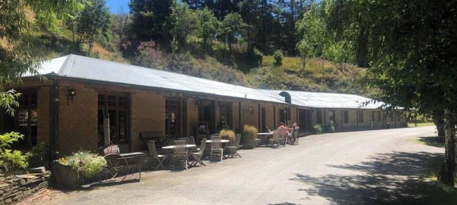 Danseys Pass Hotel