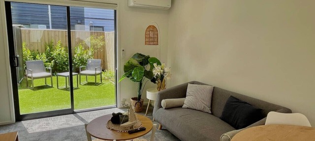 Delightful 1 Bed 1 Bath Suite