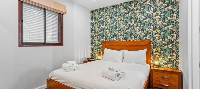 Designer Harbour Stunner with Welcome Rosé