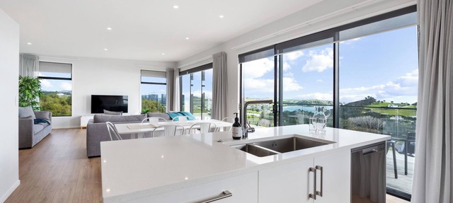 Doubtless Delight - Cable Bay Holiday Home
