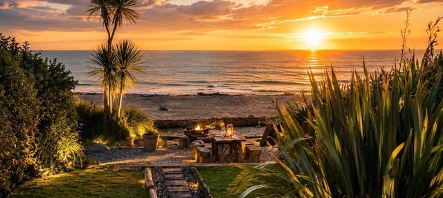 Drifting Sands - Jacuzzi, Fire & The Upper Deck