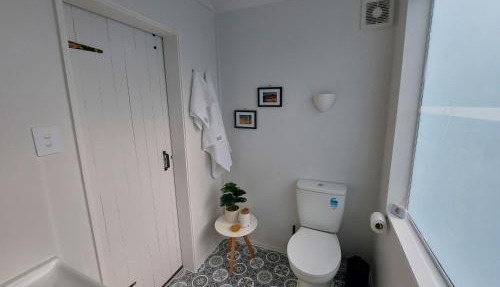 DuxHouse BnB