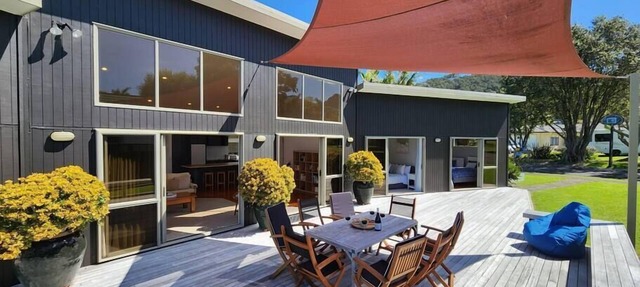 Easy Days - Ideal 2 wing set up, quiet street, central, 5min walk to the beach