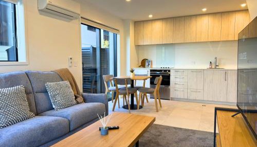 Elegant 2BR Stay with Private Courtyard