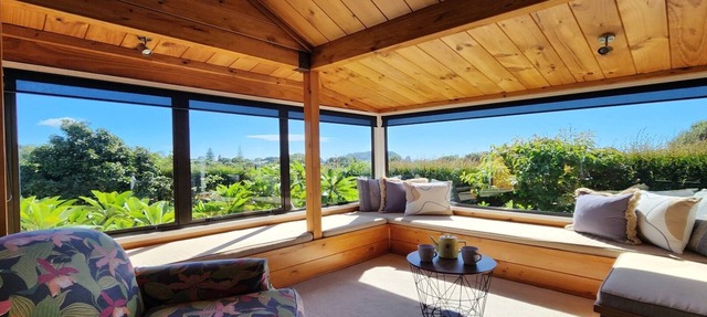 Emmerdale Escape Hahei - spacious, comfortable, family friendly home