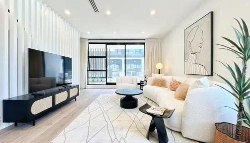 Entire Modern Townhouse in Central Auckland