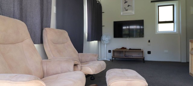 Escape to a peaceful rural retreat on Coast Road, Akitio awaits for you