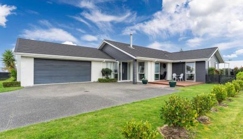 Family fun at Wharewaka