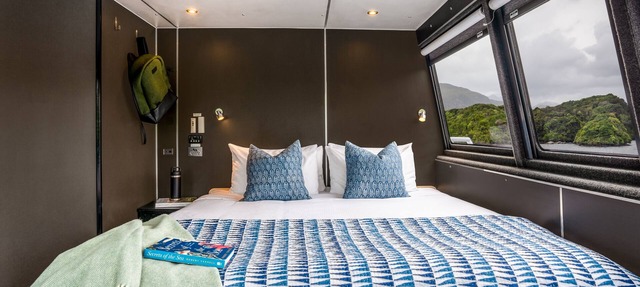 Fiordland Discovery