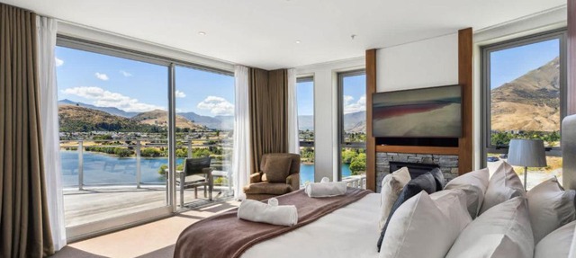 Five Star Luxury Kawarau Penthouse
