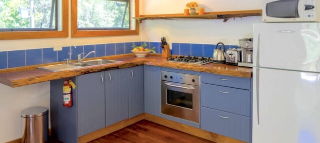 Garden Cottage Rental with Al Fresco Bathtub in Kerikeri, Bay of Islands, New Zealand
