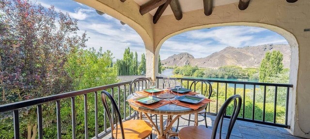 Garden Room - Mad Hacienda Guesthouse