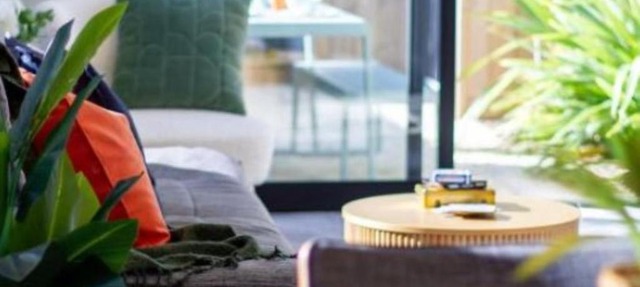 Gateway to Hagley park - 2 bed w/carpark