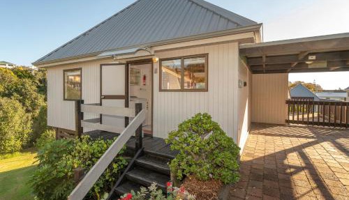 Getaway - Onemana Holiday Chalet