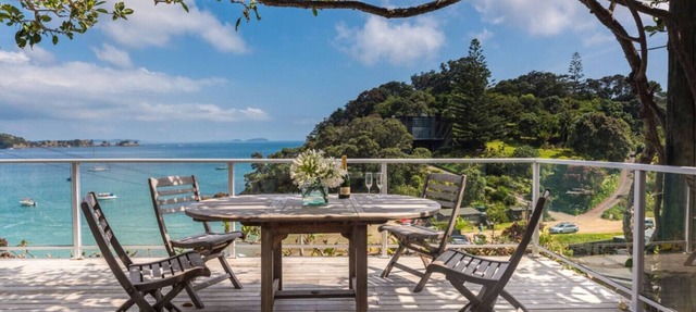 Golden Sands, Waiheke Island