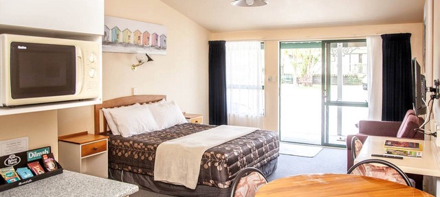 Goldmine Motel