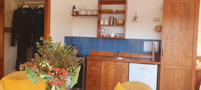 Gorgeous Waterfront Vacation Rental for Two in the Bay of Islands near Kerikeri