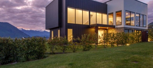 Grand Peninsula Lodge