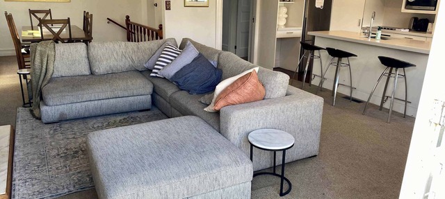 Grand villa plus studio in central location