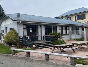 Green Hayes Estate Rentals - R6 Magnolia House