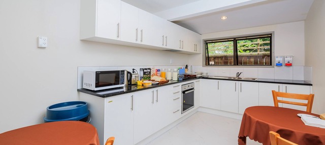 Greenlane Motel