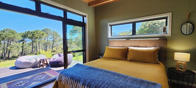 Hahei Hideout Retreat - private and surrounded by bush. Pond and small orchard