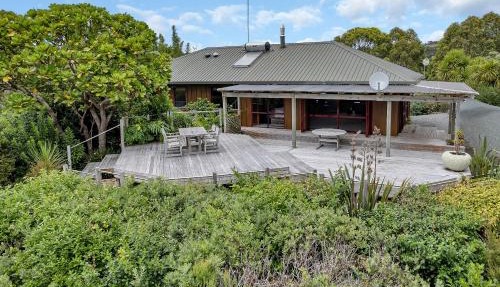 Harbour Fern Retreat - Matapouri Holiday Home