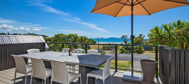Harnifin - Langs Beach Holiday Home