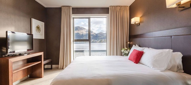 Hilton Queenstown Resort & Spa