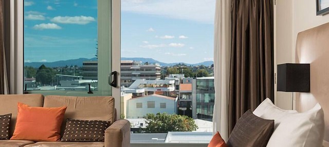 Hotel on Devonport