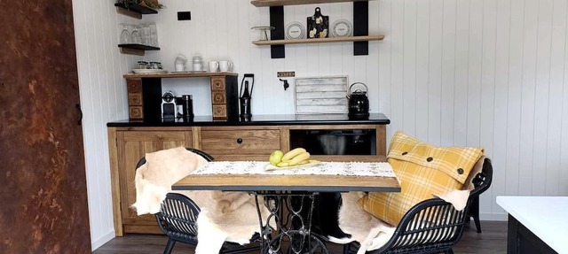 Impressive Secluded Caravan in Galloway, South Island
