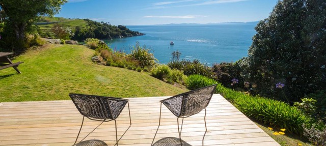 Incredible Bay Views - Kaiteriteri Bach
