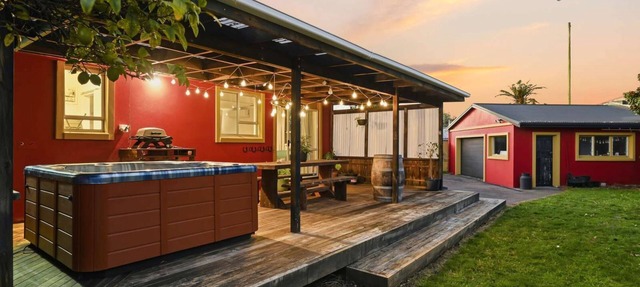 Inn Jameson - Ride to the Redwoods with Spa Pool