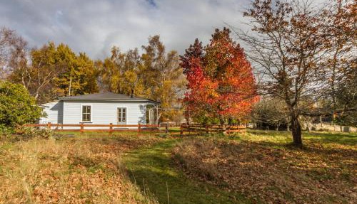 Kaha Cottage - Rangataua Holiday Home