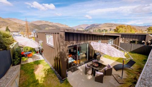 Kawerau River Retreat - Cromwell Holiday Home
