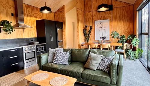 Kentmere Cottage - with outdoor bathtub, Lake Tekapo