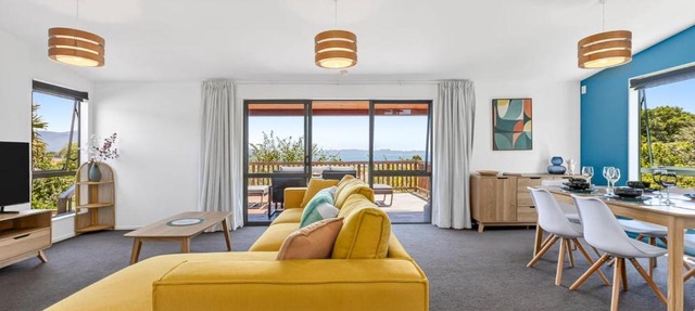 Kotare Heights - Pohara Holiday Home