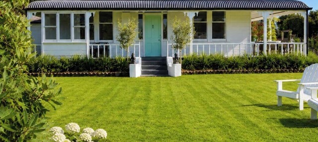 Lady Geraldine Boutique Adults Only Villa & Guesthouse. Plus NZ made Hottub