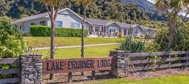 Lake Brunner Eco Lodge