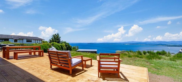 Lake Days - Omori Holiday Home