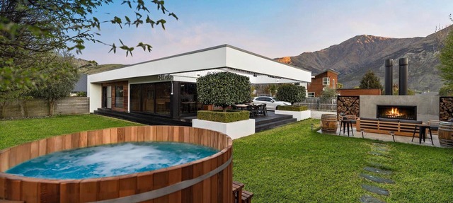 Lake Erskine Retreat - The Ultimate Health & Wellbeing Retreat