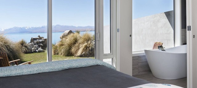 Lakestone Lodge